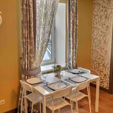 Luxury And Romance In Old Town 公寓 *