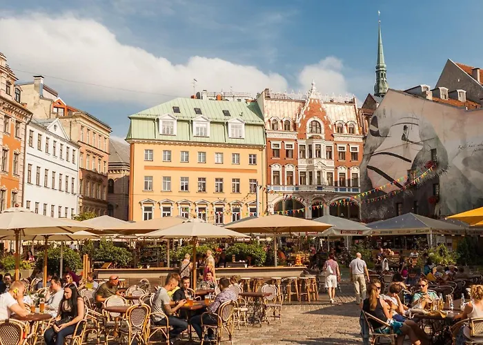 Luxury And Romance In Old Town Апартаменты *